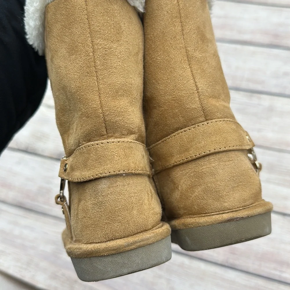 Michael Kors Lil Brownie Tan and Faux Fur Boots Girls Size 8